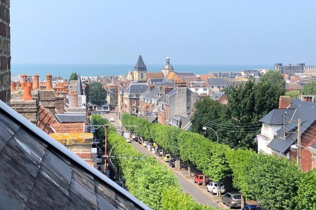 Sous Les Toits Lägenhet Dieppe Exteriör bild
